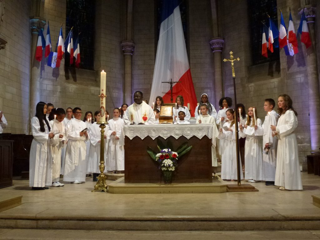 photo profession de foi 1024x768 - Pastorale au Collège